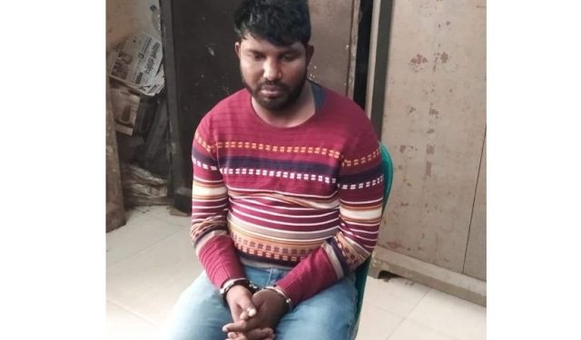 তৈমুরের কাছে ডিজিএফআই পরিচয়ে চাঁদা দাবি গ্রেফতার ১