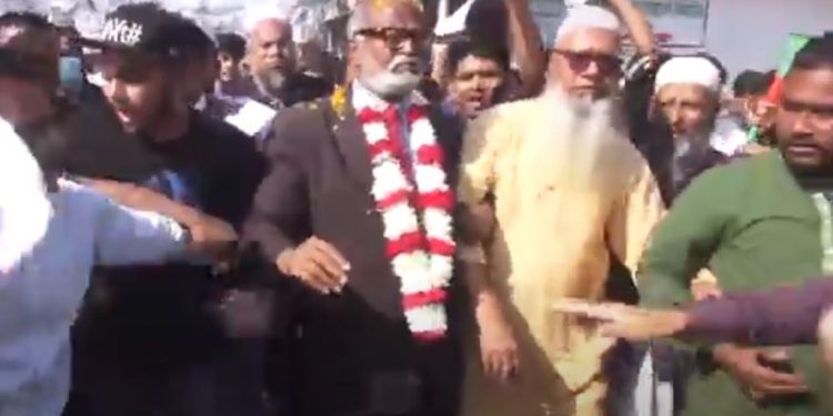 প্রধানমন্ত্রী যদি ভোটার হতেন আমার দৃঢ় বিশ্বাস তিনি আমাকে ভোট দিতেন- তৈমূর