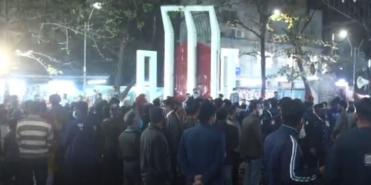 নারায়ণগঞ্জে যথাযথ মর্যাদায় আন্তর্জাতিক মাতৃভাষা দিবস পালন