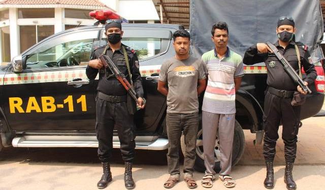 সিদ্ধিরগঞ্জে ৩০ কেজি গাঁজা সহ ২ জন মাদক ব্যবসায়ী গ্রেফতার