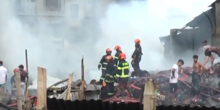 ফতুল্লায় ঝুটের গোডাউনে অগ্নিকান্ড