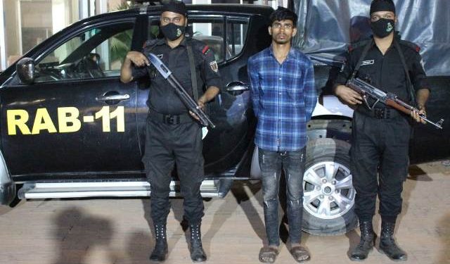 আড়াইহাজারে গাজা সহ গ্রেফতার ১