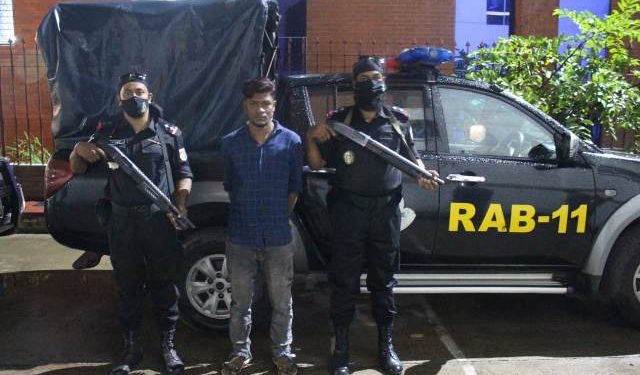 দেওভোগে হত্যা মামলার আসামী গ্রেফতার