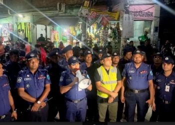 কিশোর গ্যাং ও অপরাধ দমনে ফতু্ল্লা পুলিশের বিশেষ টহল