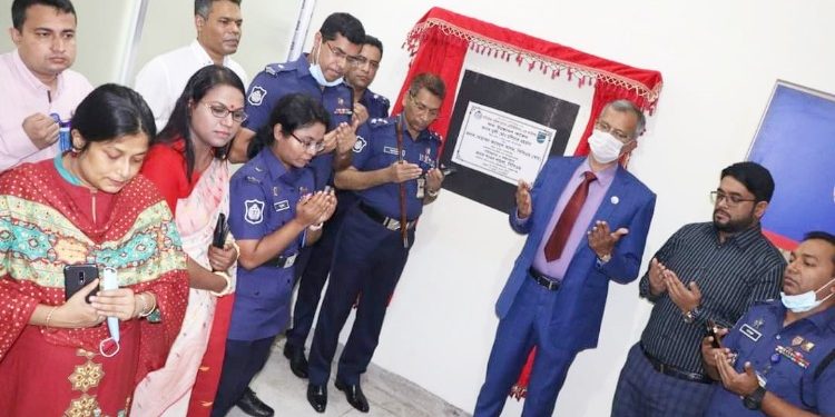 না’গঞ্জে উদ্বোধন হলো অতিরিক্ত পুলিশ সুপার (প্রসিকিউশন) কার্যালয়
