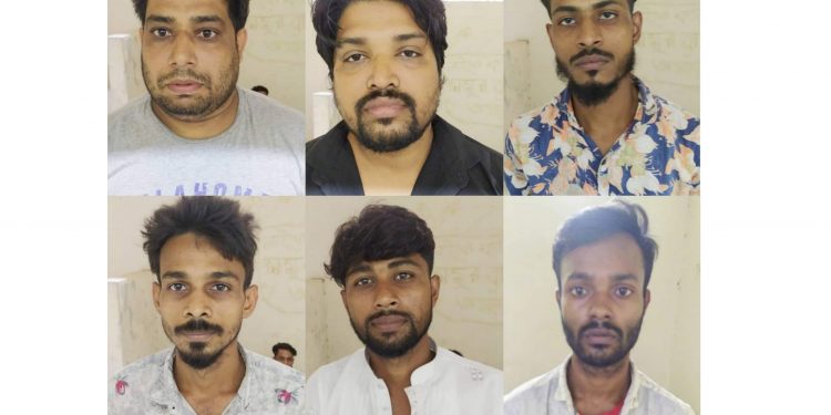 আন্তঃজেলা অটোরিক্সা চোর চক্রের ৬ সদস্য গ্রেফতার
