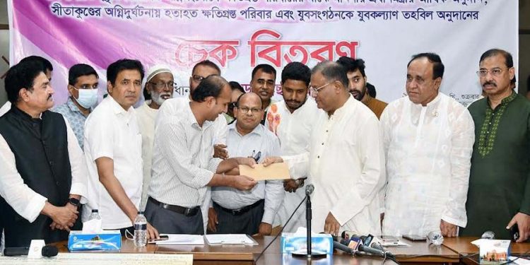 বাংলাদেশে বিএনপি হচ্ছে সাম্প্রদায়িক অপশক্তির প্রধান পৃষ্ঠপোষক-তথ্যমন্ত্রী