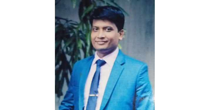 ফতুল্লায় যৌতুক মামলায় এড.রাশেদুল আলম গ্রেফতার