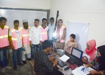 ১৩নং ওয়ার্ডে নতুন ভোটার ছবি তোলার কার্যক্রমের উদ্বোধন
