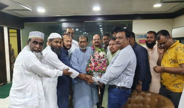 এমপি সেলিম ওসমানের সাথে জাপা নেতাদের সৌজন্য সাক্ষাত, শুভেচ্ছা বিনিময়