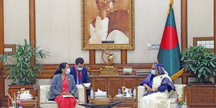 নেপাল মংলা ও চট্টগ্রাম বন্দর ব্যবহার করে সুবিধা নিতে পারে-প্রধানমন্ত্রী