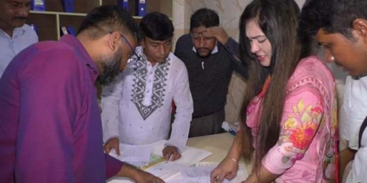 রুপগঞ্জে ৪ অবৈধ ডায়াগনেস্টিক সেন্টারকে সিলগালা