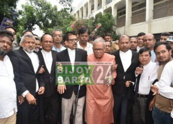 সংঘর্ষের ঘটনায় এসপি ওসিসহ পুলিশের ৪২ জনের নামে মামলা করেছে রিজভী
