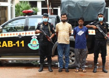 সিদ্ধিরগঞ্জে ইয়াবাসহ গ্রেফতার ২