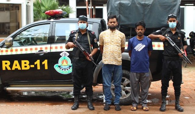 সিদ্ধিরগঞ্জে ইয়াবাসহ গ্রেফতার ২