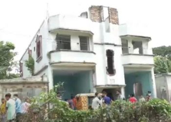 মদনপুরে দু গ্রুপের সংঘর্ষে আহত ১৫