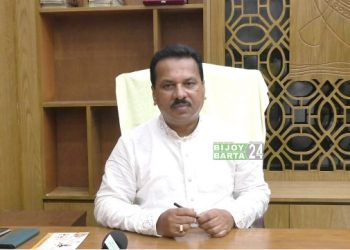 এমপি বাবু ও তার পরিবার নিয়ে কুরুচিপূর্ণ প্রচারণা, যুবক’র বিরুদ্ধে মামলা