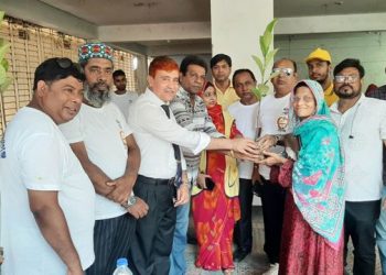 প্রতিষ্ঠা বার্ষিকী না’গঞ্জে লায়ন্স ক্লাবের নানা সেবামূলক কর্মসূচি