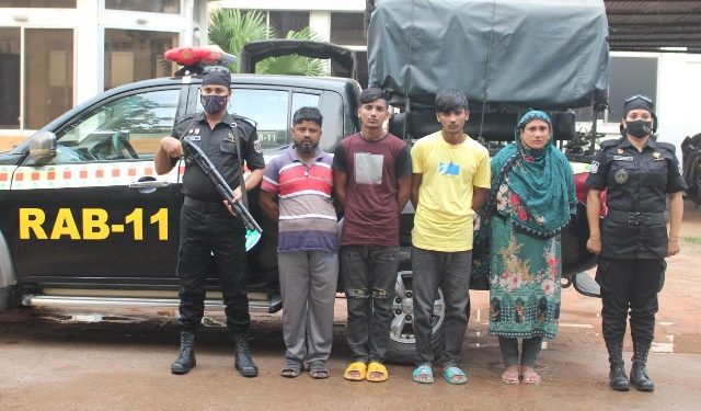 আড়াইহাজারে ছানাউল্লাহ হত্যা মামলার ৪ আসামী গ্রেফতার