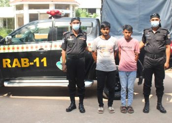 রুপগঞ্জে সংঘবদ্ধ ধর্ষণ মামলার ২ পলাতক আসামী গ্রেফতার