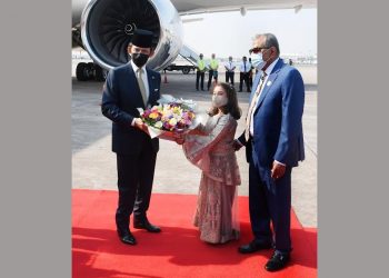 ব্রুনাইয়ের সুলতানকে ঢাকায় লাল গালিচা সংবর্ধনা