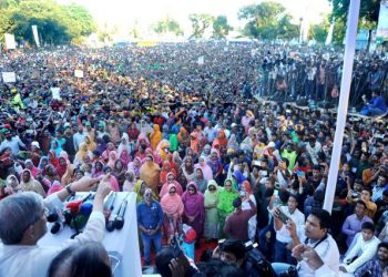 রংপুর বিভাগীয় বিএনপির গনসমাবেশে নেতাকর্মীর ঢল