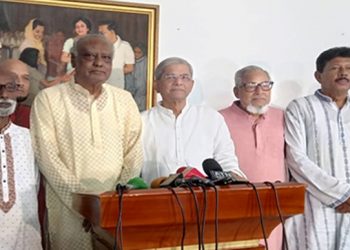 খালেদা জিয়া আমাদের নেত্রী অবর্তমানে তারেক জিয়া আমাদের নেতা – মির্জা ফখরুল