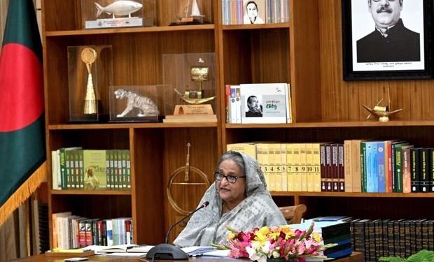 মূল্যস্ফীতি নিয়ন্ত্রণে বাজার তদারকি আরো জোরদারের নির্দেশ প্রধানমন্ত্রীর