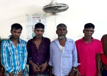 ফতুল্লায় ছিনতাইকারী চক্রের সক্রিয় চার সদস্য আটক