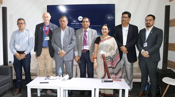 বিশ্ব জলবায়ু তহবিল থেকে পৃথকভাবে অর্থ বরাদ্দের দাবি তথ্যমন্ত্রীর