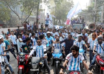 নানা আয়োজনে আর্জেন্টিনার ভক্তদের আনন্দ মিছিল