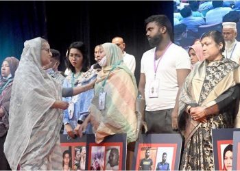 বিএনপির বর্বরতা-সবাইকে সতর্ক থাকতে হবে-প্রধানমন্ত্রী