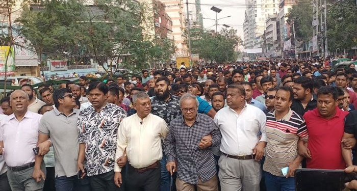 হামলা মামলা ও গ্রেফতার করে বিএনপিকে থামানো যাবেনা-রিজভী