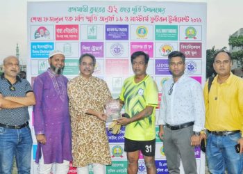 শেখ ফজলুল হক মনি স্মৃতি টুর্নামেন্টে রাইজিং সান ও সোনালী অতীত ড্র