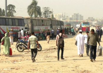 বিএনপির সমাবেশের প্রভাবে মহাসড়ক যাত্রীদের ভোগান্তী