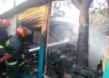 ফতুল্লা্য় আগুনে পুড়ল ১০টি দোকান