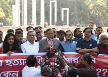 বিএনপি কি বুদ্ধিজীবী হত্যাকারীদের সাথে সংহতি প্রকাশ করতে চায়?’ -তথ্যমন্ত্রী