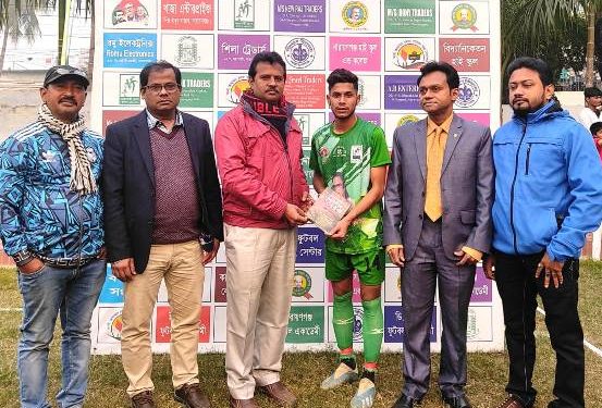 শেখ ফজলুল হক মনি স্মৃতি টুর্নামেন্টে কোয়াটার ফাইনালে জয়ী হলো গোগনগর একাডেমী