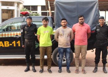 রুপগঞ্জে ৫০০ পিছ ইয়াবা সহ ৩ মাদক ব্যবসায়ী গ্রেপ্তার