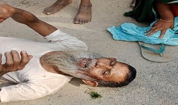 আড়াইহাজারে তুচ্ছ ঘটনা নিয়ে দুই গ্রামবাসীর মধ্যে সংঘর্ষ-আহত ২০