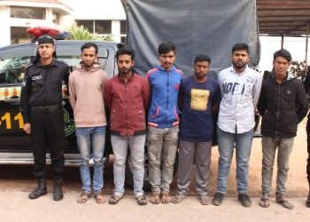 সোনারগায়ে বিপুল পরিমান গাঁজা সহ আটক ৬