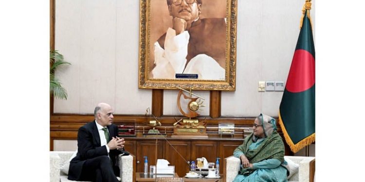 দ্বিপাক্ষিক ব্যবসা সম্প্রসারণে পদক্ষেপ নিতে ব্রাজিল সরকারকে প্রধানমন্ত্রীর অনুরোধ