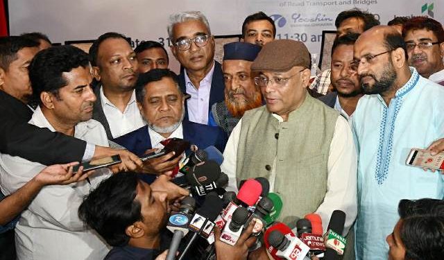 বিএনপিকে অপরাজনীতির জন্য ক্ষমা চাইতে হবে-তথ্যমন্ত্রী