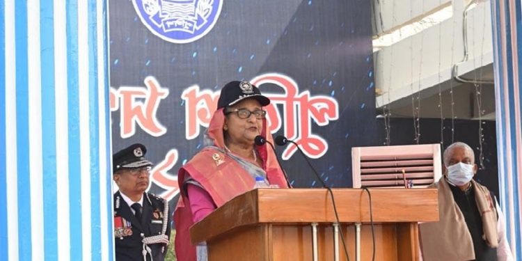 জনগণের আস্থা ও বিশ্বাস অর্জন করতে পুলিশের প্রতি আহবান প্রধানমন্ত্রীর