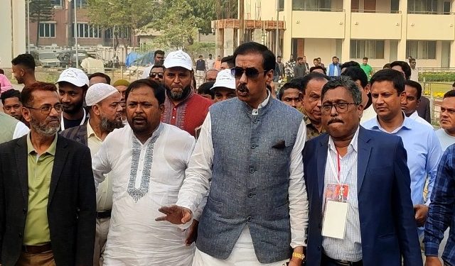 বিএনপিকে নাকে খত দিয়ে নির্বাচনে আসতেই হবে-শামীম ওসমান