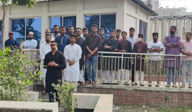 ভাষা সৈনিক শামসুজ্জোহা দাদার কবরে নাতি অয়ন ওসমানের দোয়া ও শ্রদ্ধা