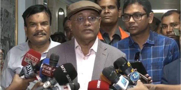 বিএনপি জনগণের জন্য না খালেদা আর তারেকের জন্য রাজনীতি করে -তথ্যমন্ত্রী