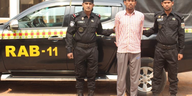 রুপগঞ্জে শিশু ধর্ষণ ও হত্যা মামলা মৃত্যুদন্ড প্রাপ্ত আসামী গ্রেপ্তার