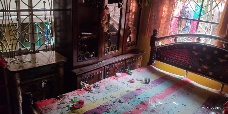 ফতুল্লায় গ্যাসের লিকেজের আগুনে ৫ জন দগ্ধ