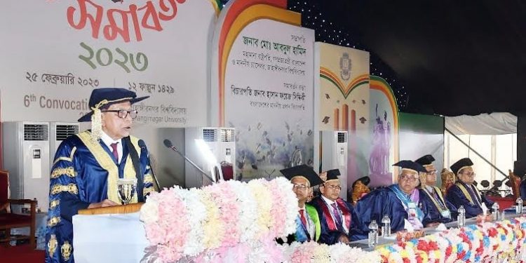 দুর্নীতির বিরুদ্ধে সকলকে সচেতন থাকতে হবে-রাষ্ট্রপতি